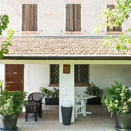 Country Bed & Breakfast Modena